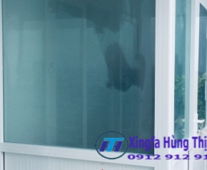 NÊN CHỌN CỬA NHÔM XINGFA HAY CỬA NHỰA LÕI SẮT